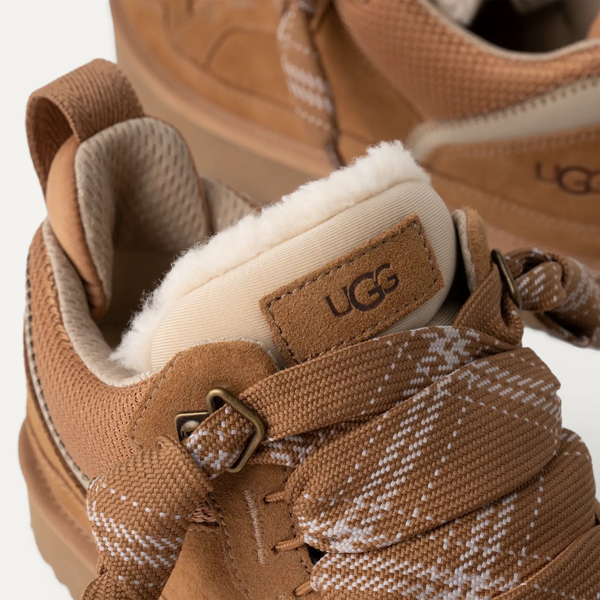UGGS LOWMEL TRAINER CHESTNUT